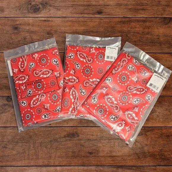 Western Cowboy Ranch Texas Party Supplies Decor- Tablecloth, Placemats, Bandanas - Picture 3 of 8